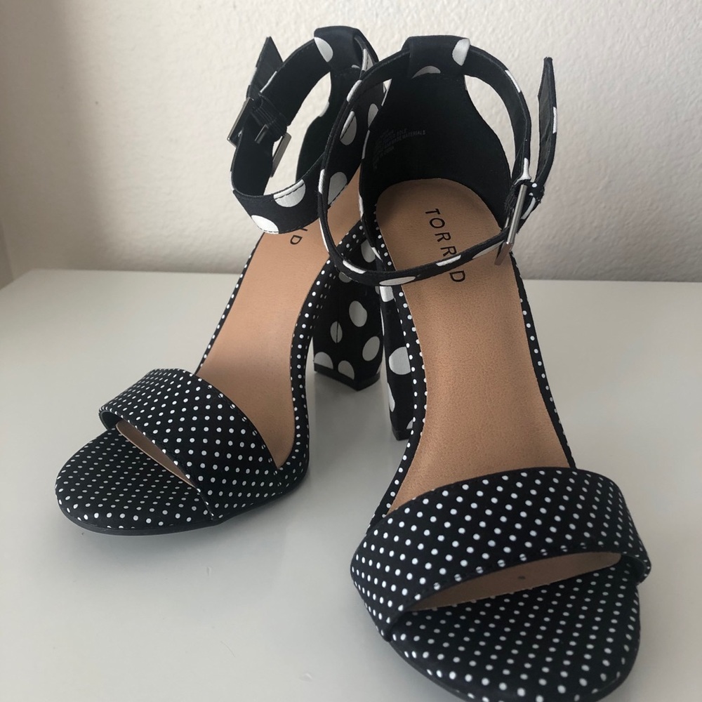 Black and White Polka Dot Block Heel